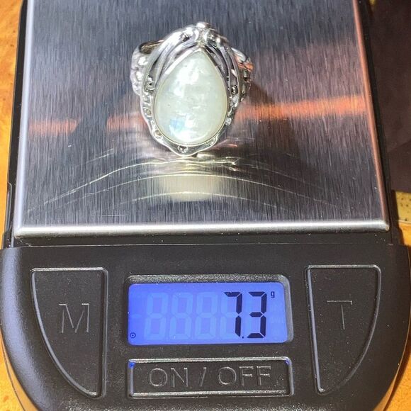 Natural Rainbow Moonstone Sterling Silver Cocktail Ring Size 7 - Picture 9 of 10